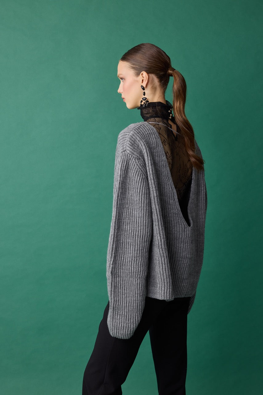 Natalie Kolyozyan Dome Gri Triko Kazak, Sırt Dekolteli, Relief AW26, görsel 4