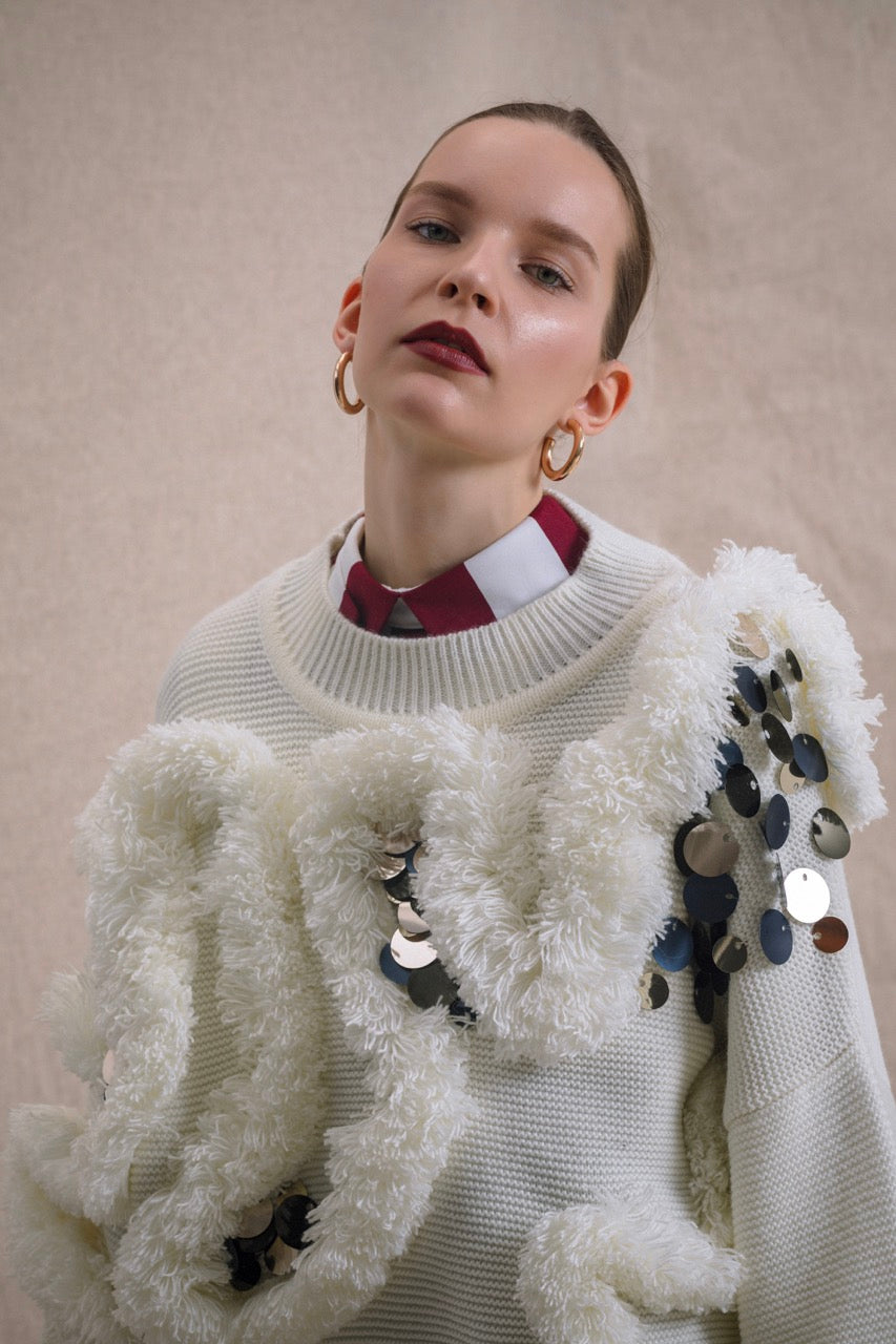 Natalie Kolyozyan Glint Payet İşlemeli Kazak Görünümü, Ember AW19