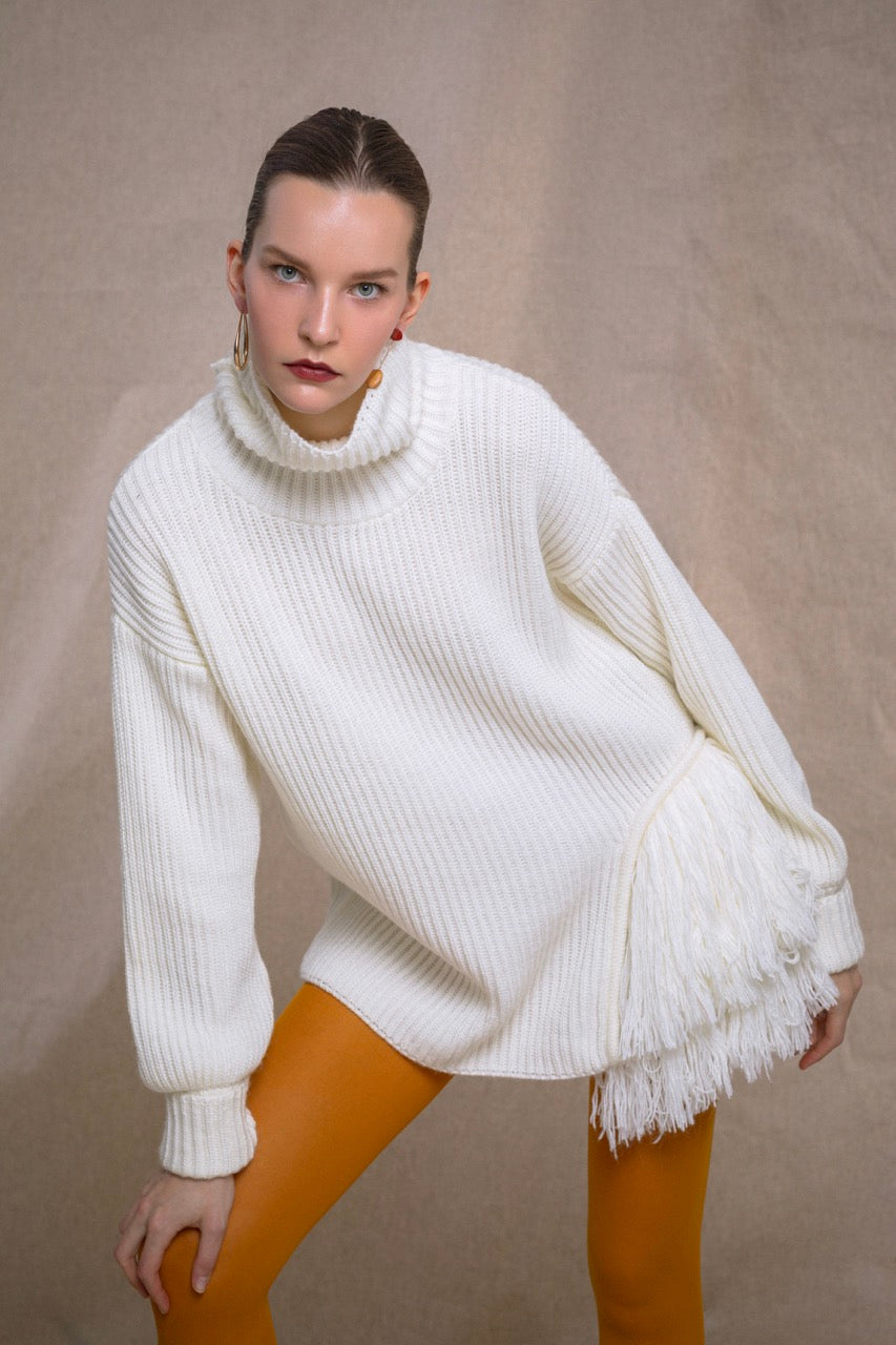 Natalie Kolyozyan Tinder Yanı Püsküllü Kazak, Ember AW19, görsel 2