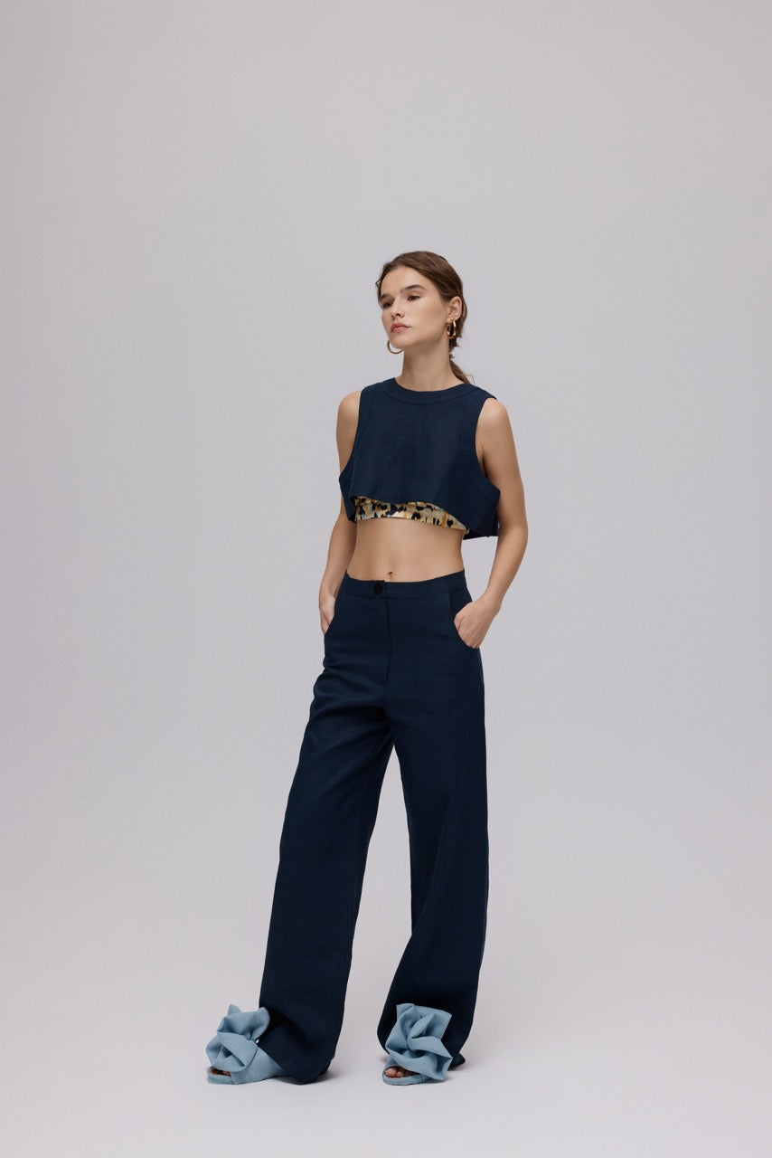 Natalie Kolyozyan Oversize Top Görünümü, Between the Lines SS25