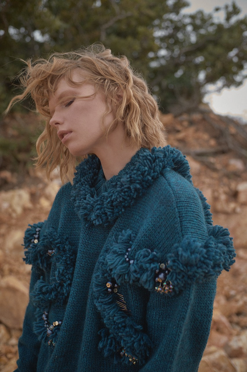 Natalie Kolyozyan Loop Petrol Püskül Hırka, Vicious Circle AW17