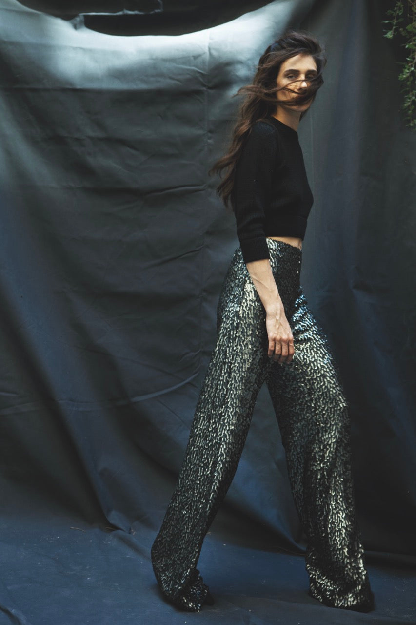 Seam One Cropped Knit Look by Natalie Kolyozyan, Point of Origin AW15